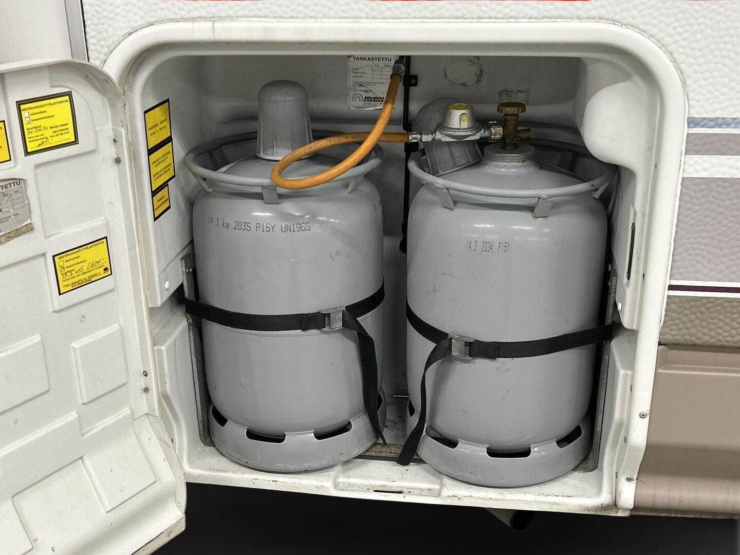 DETHLEFFS GLOBETROTTER 1996