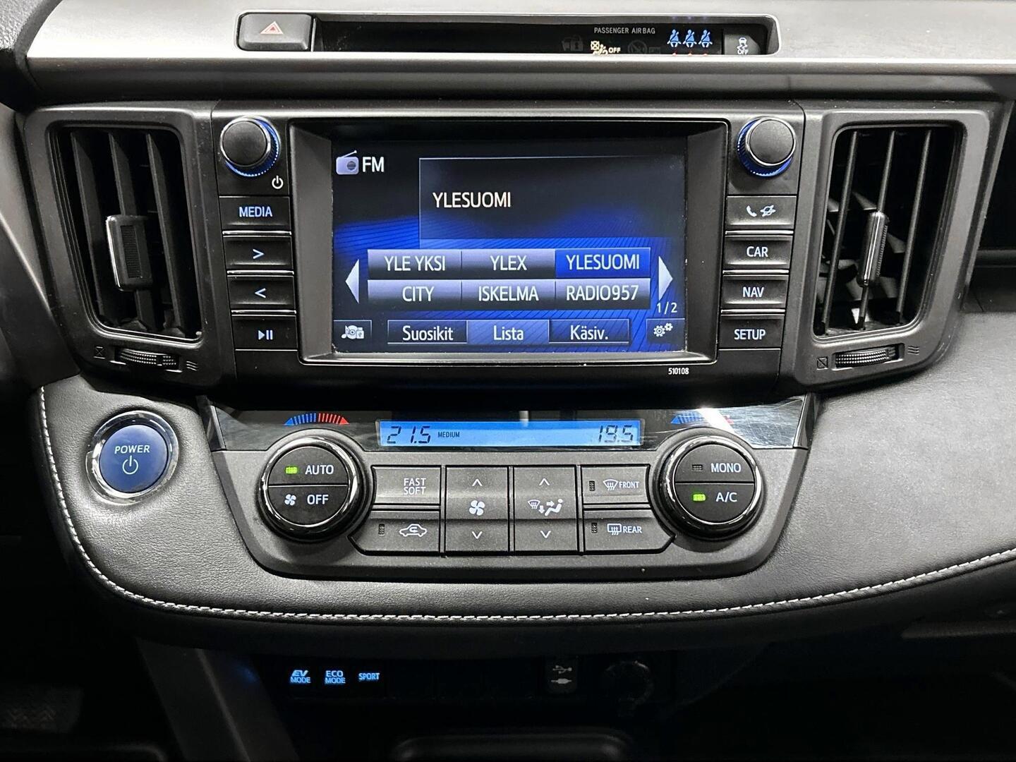 TOYOTA RAV4 2016