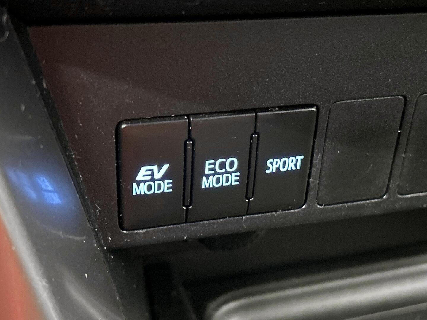 TOYOTA RAV4 2016