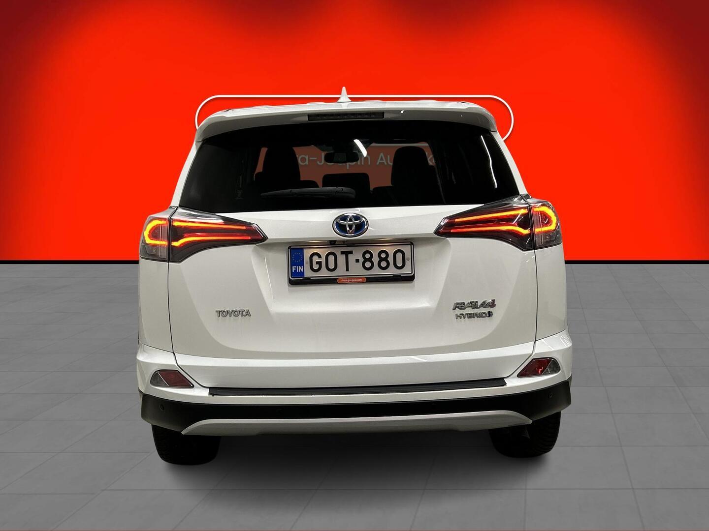 TOYOTA RAV4 2016