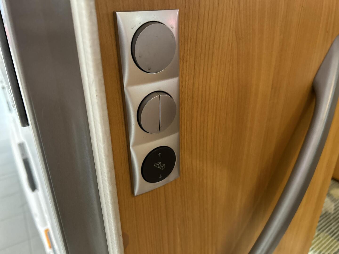 BÜRSTNER NEXXO T 687 2010