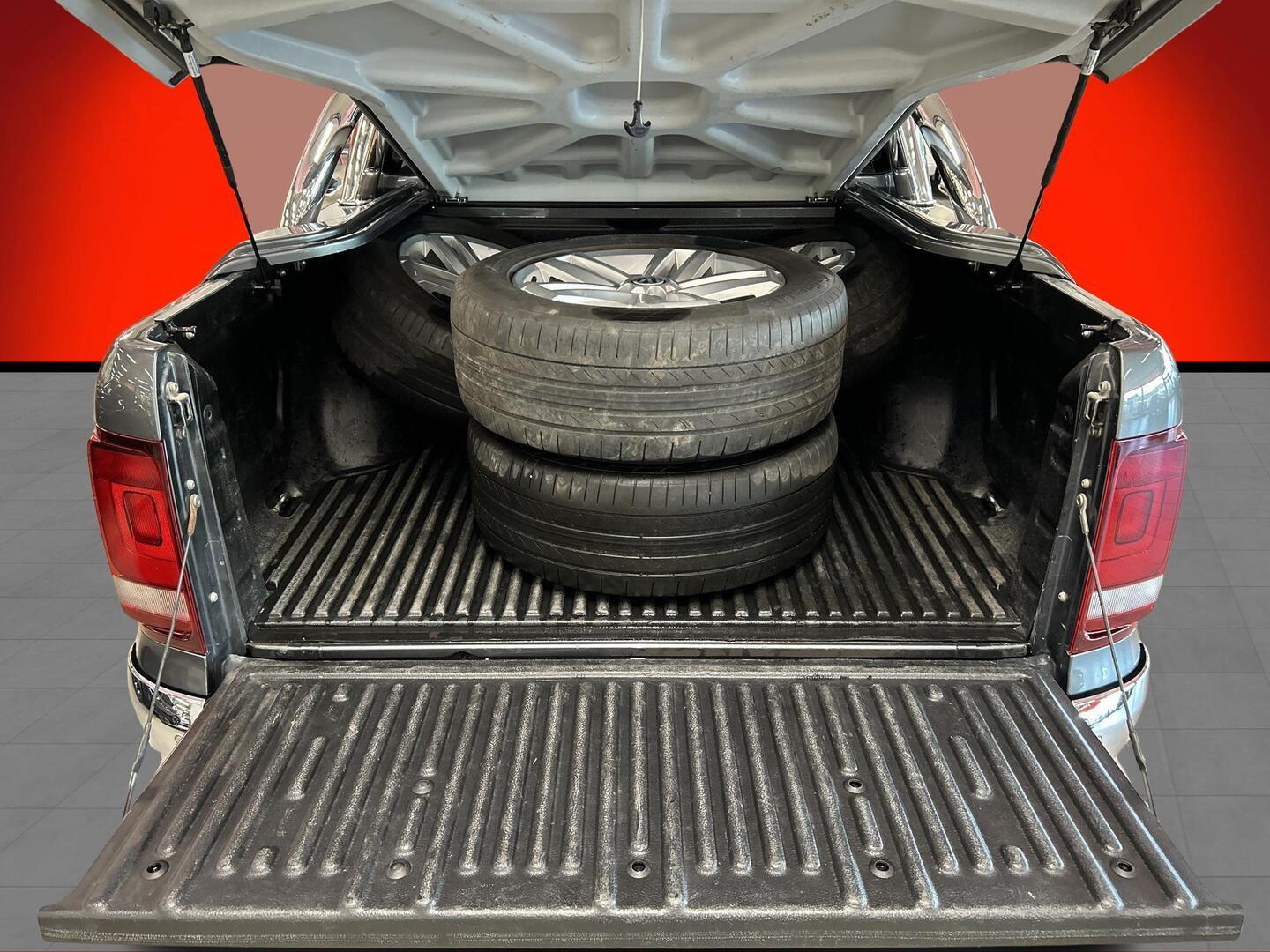 VOLKSWAGEN Amarok 2020