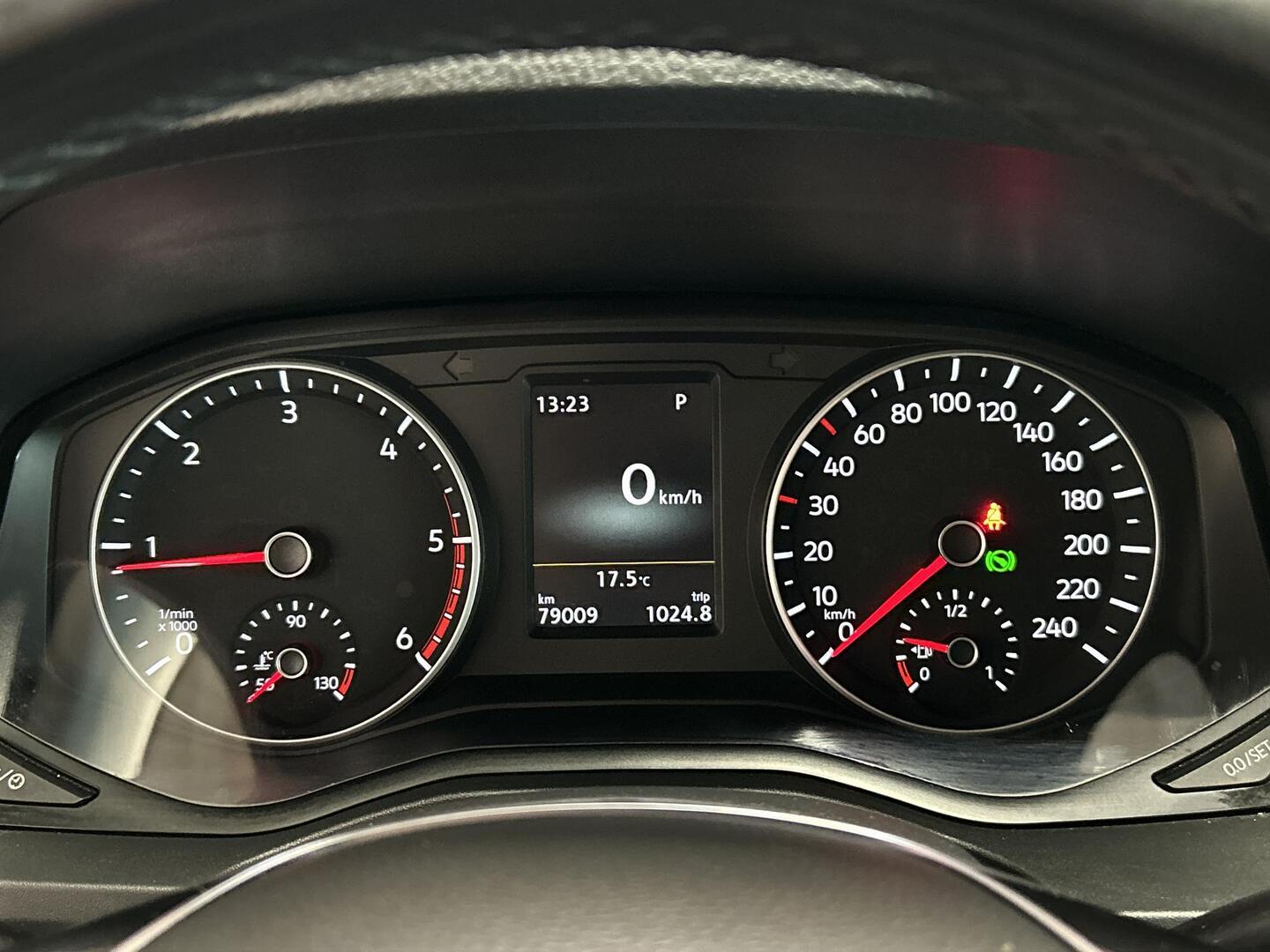 VOLKSWAGEN Amarok 2020