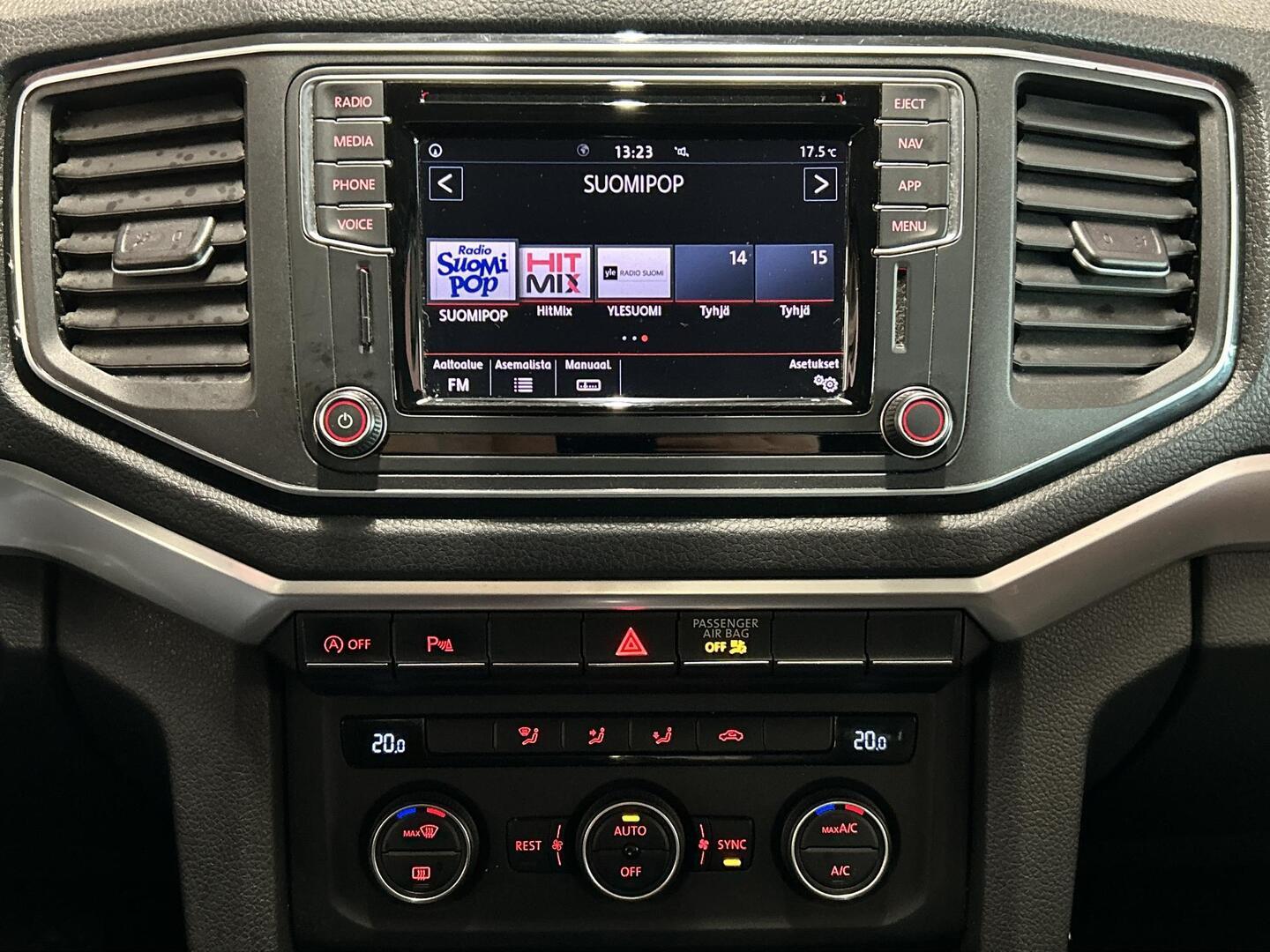 VOLKSWAGEN Amarok 2020