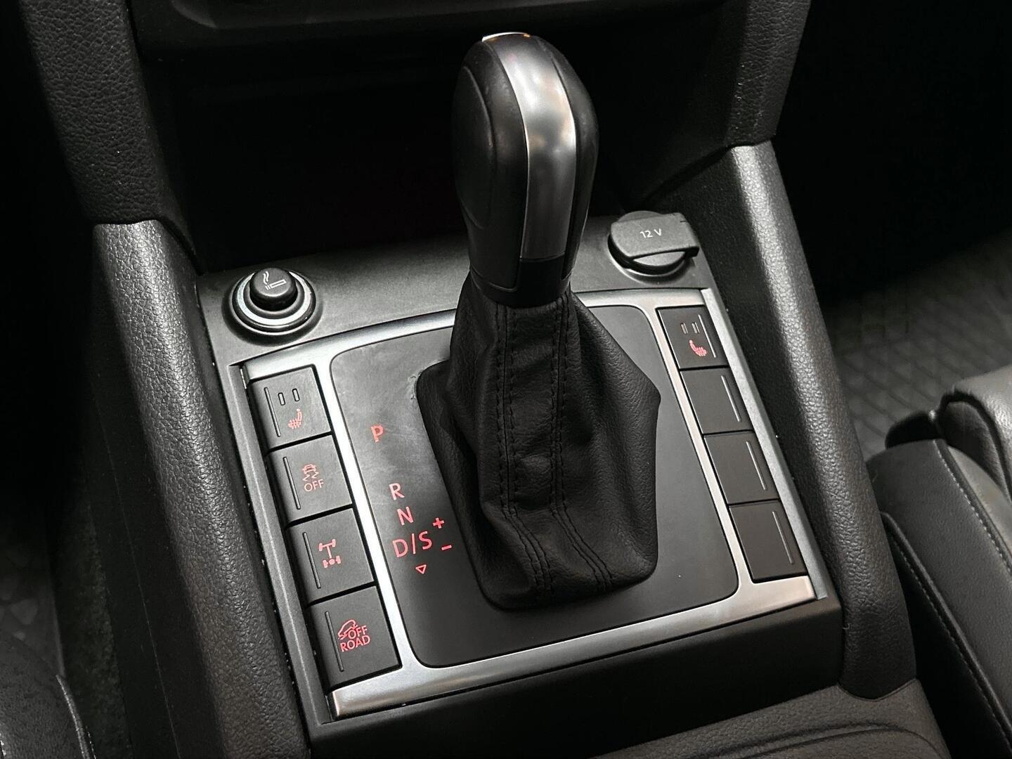 VOLKSWAGEN Amarok 2020