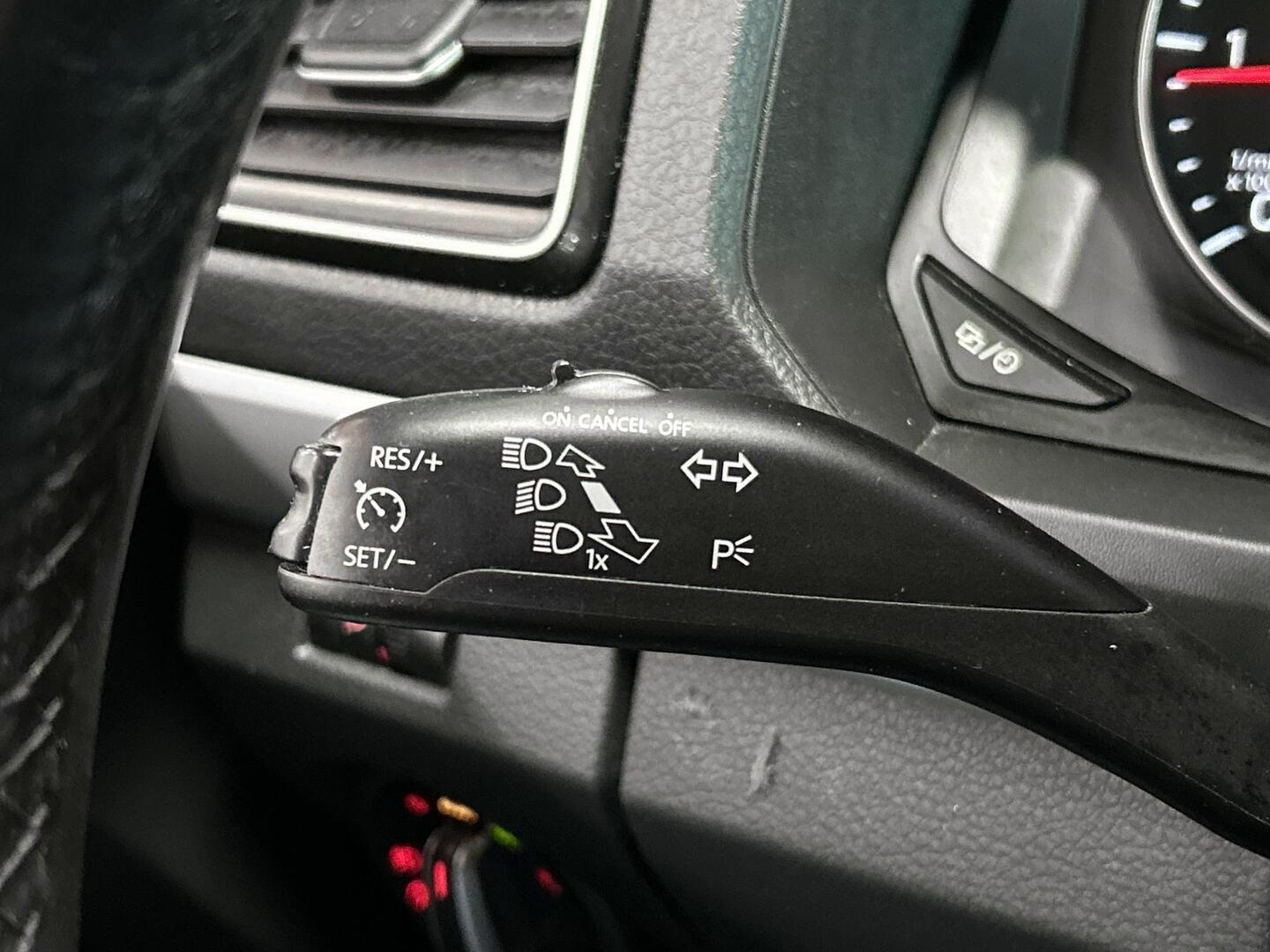 VOLKSWAGEN Amarok 2020