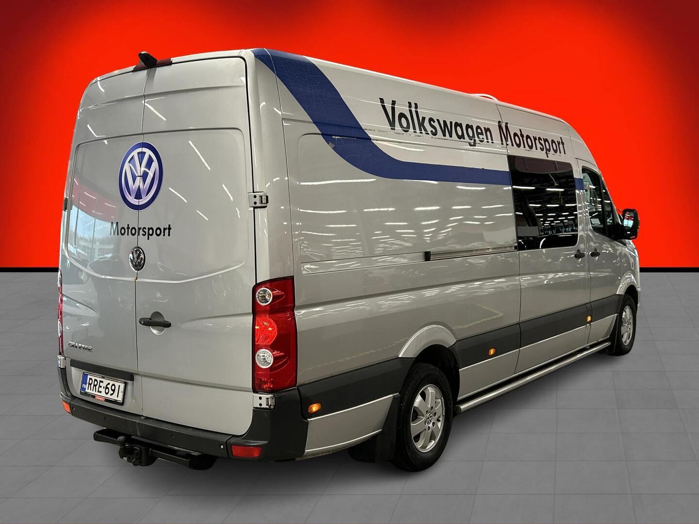 VOLKSWAGEN Crafter 2011
