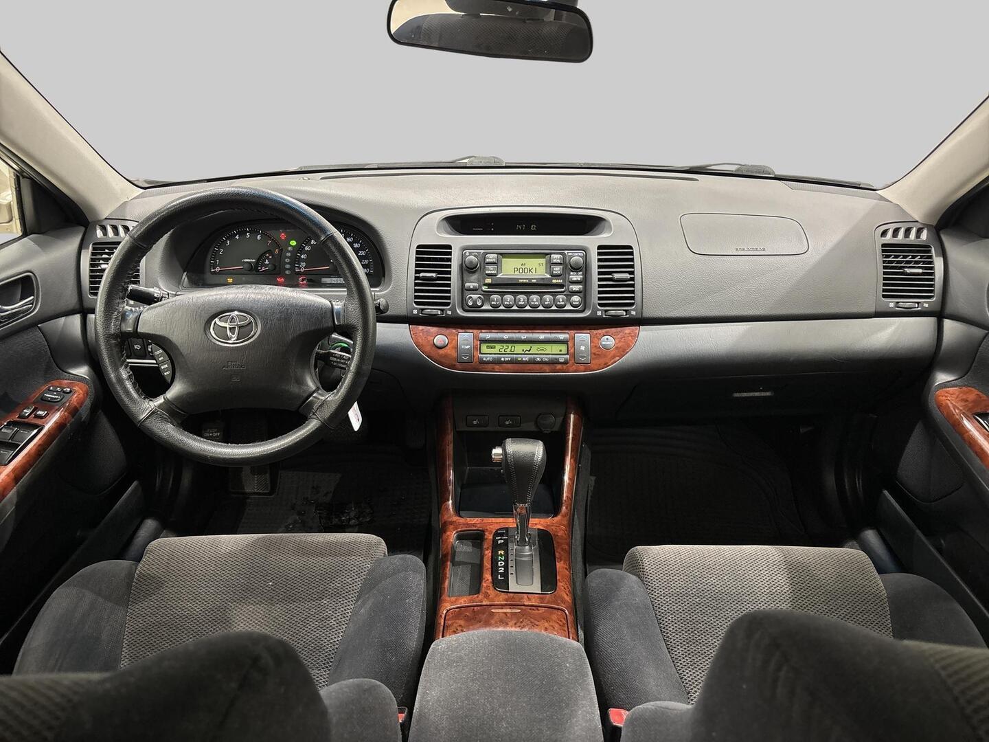 TOYOTA Camry 2003