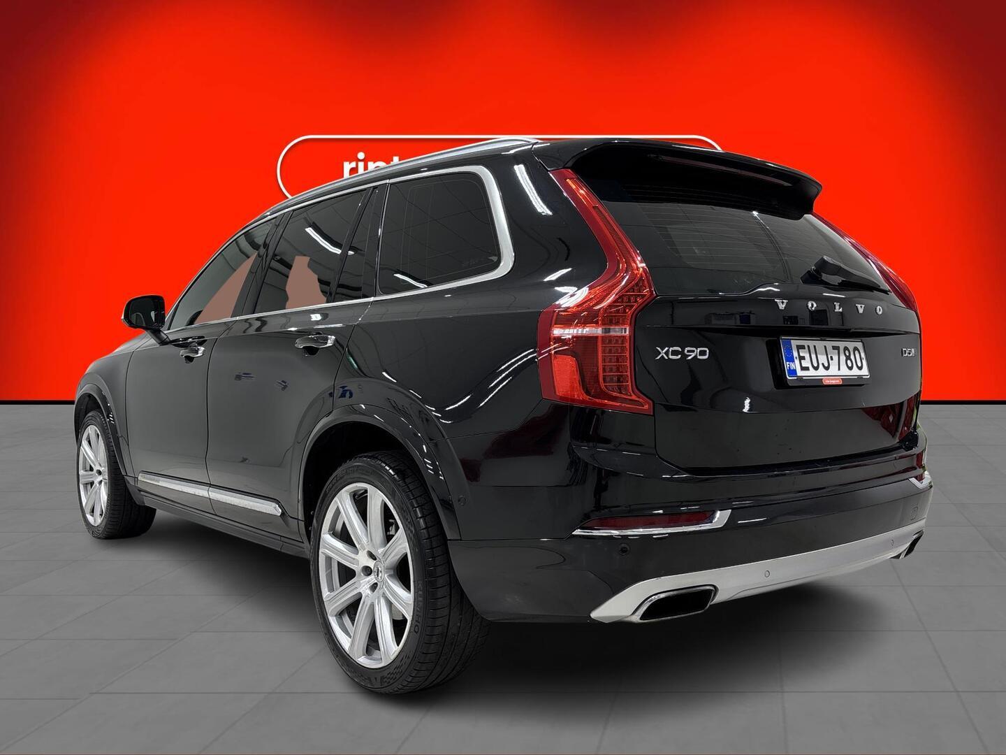 VOLVO XC90 2015