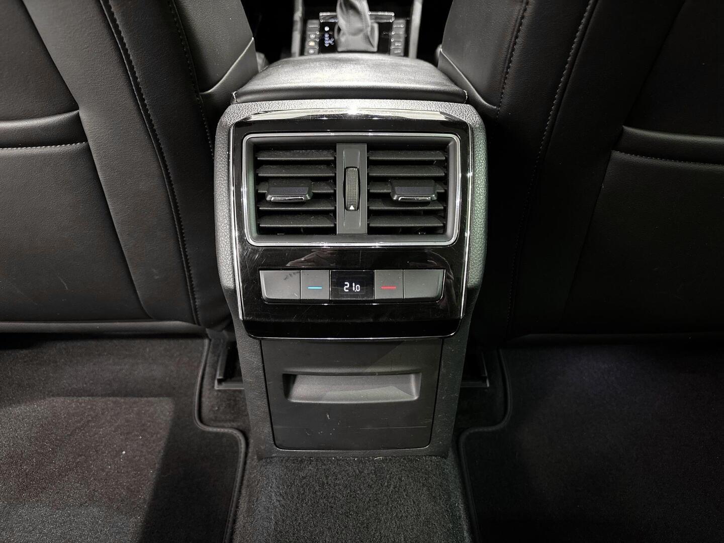 SKODA Superb 2018