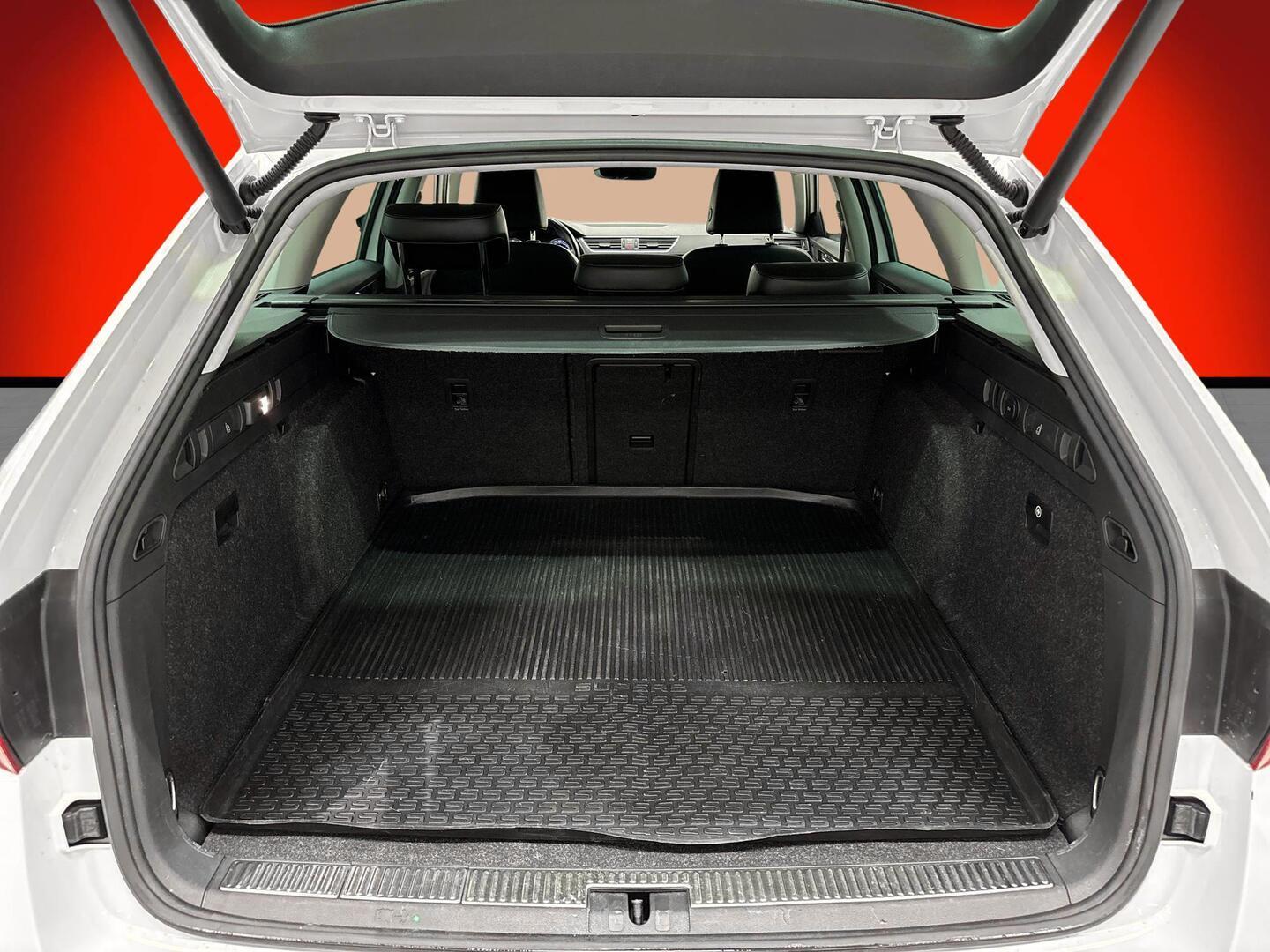 SKODA Superb 2018