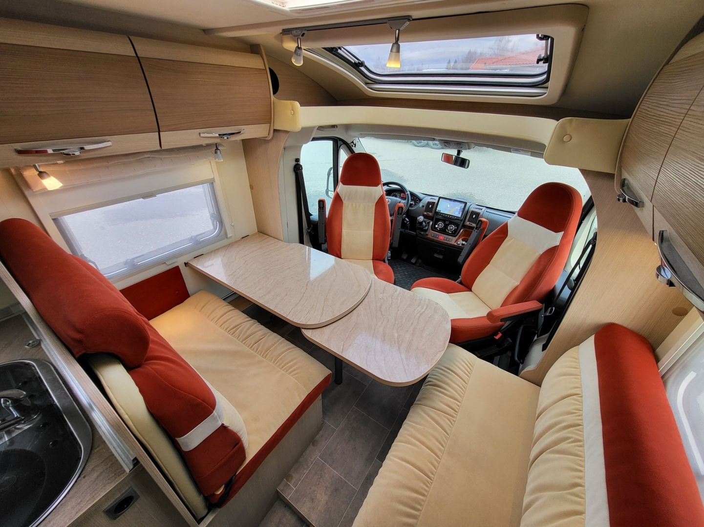 BÜRSTNER NEXXO T660 MOONLIGHT 2013