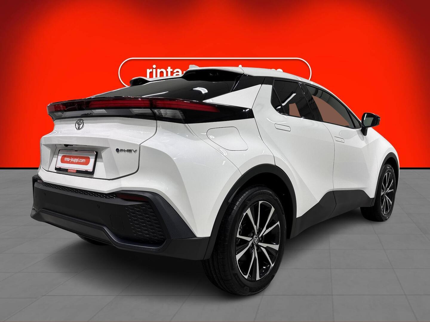 TOYOTA C-HR 2025