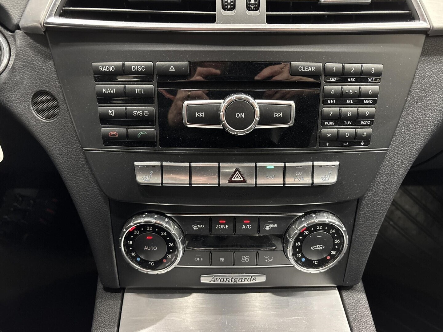 MERCEDES-BENZ C 2011
