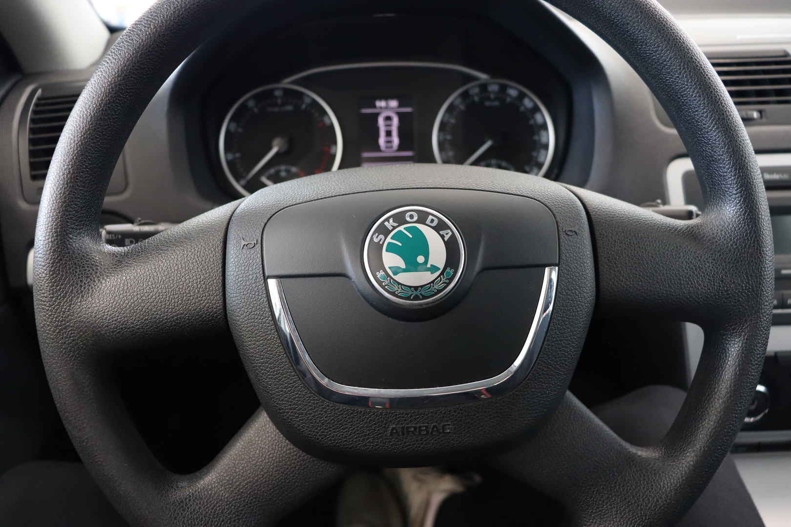 SKODA Octavia 2010