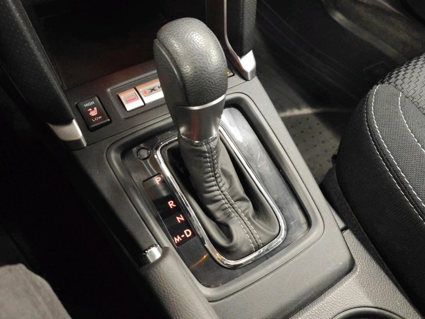 SUBARU Forester 2018
