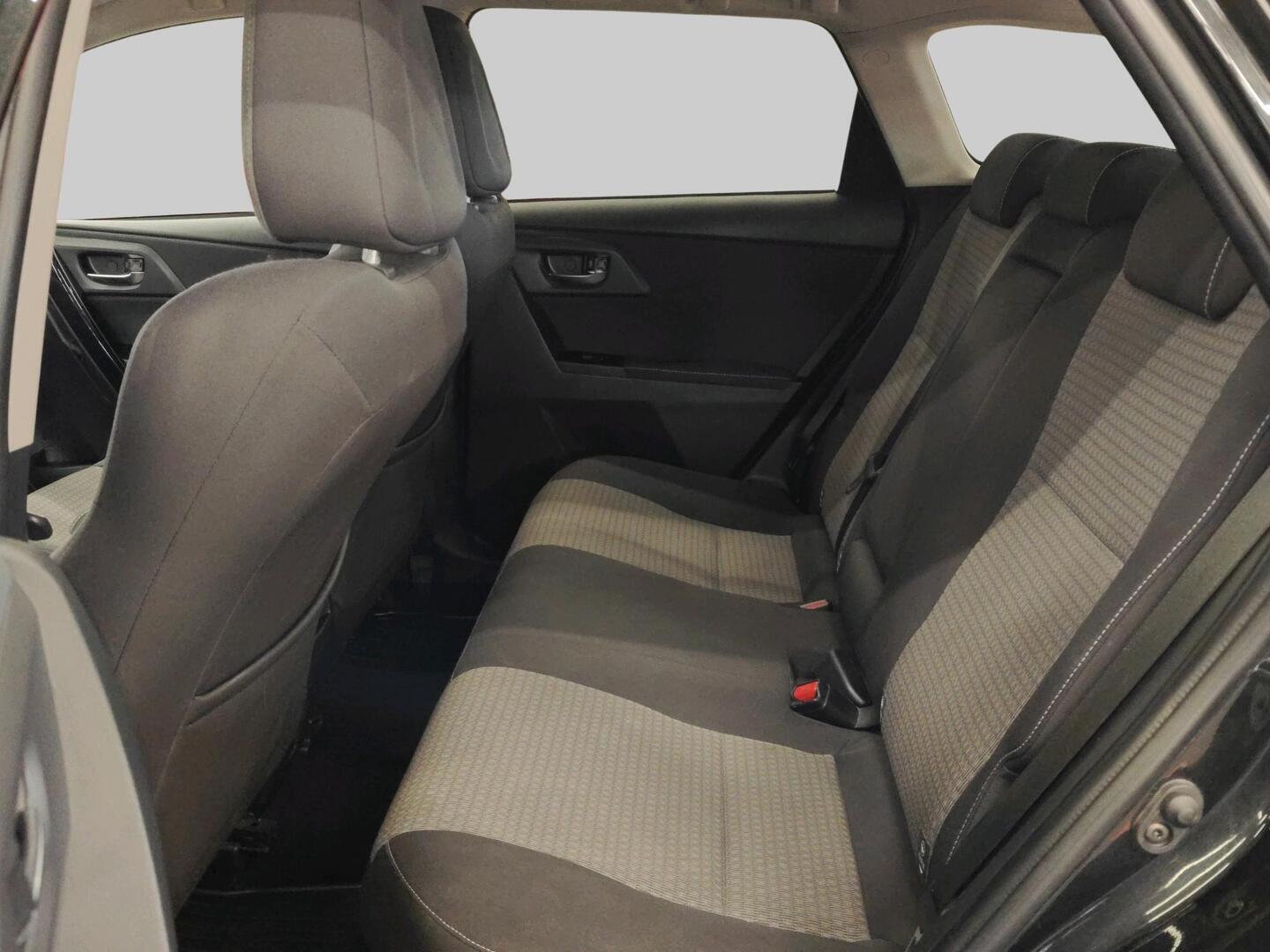 TOYOTA Auris 2019