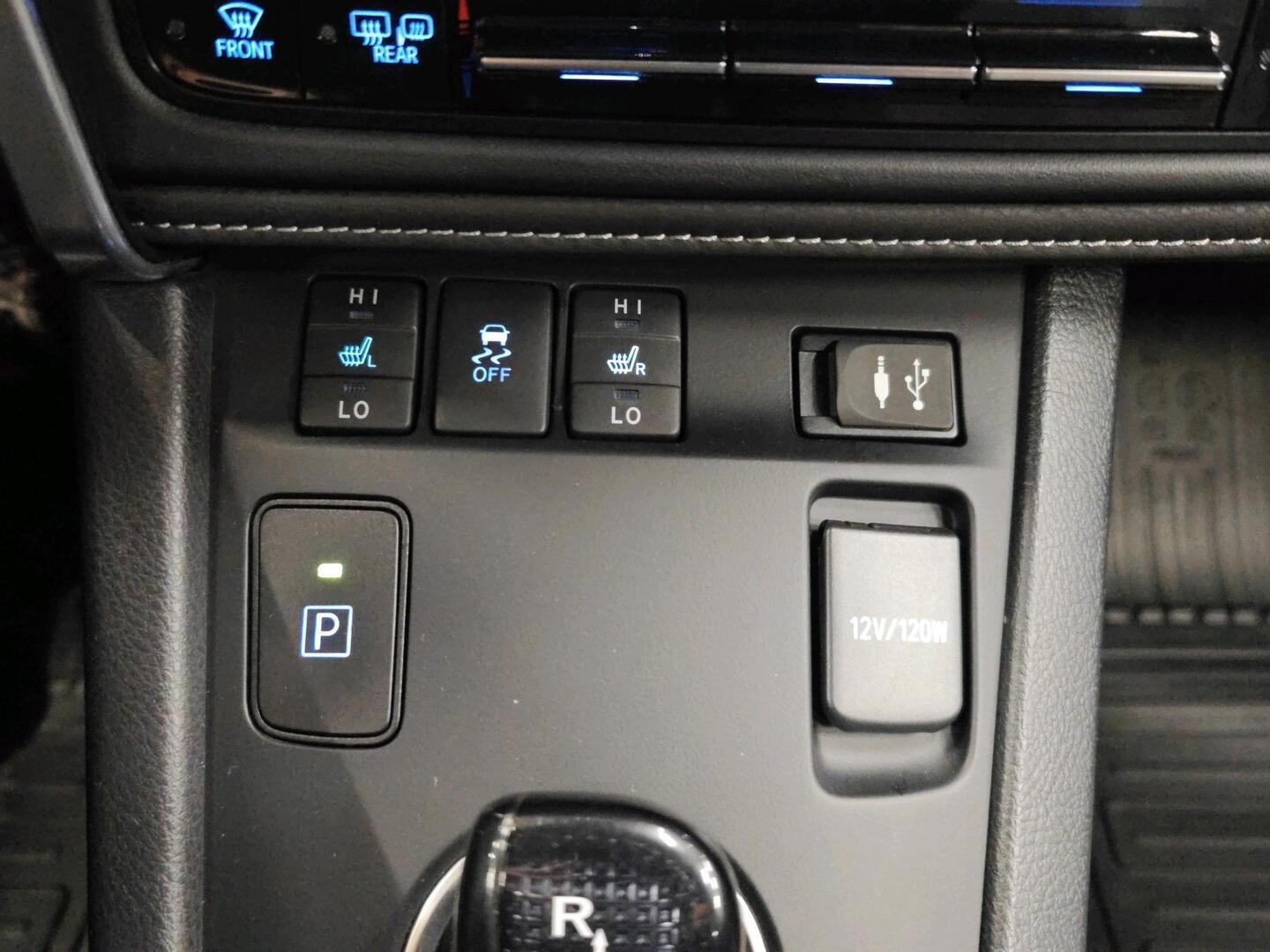 TOYOTA Auris 2019