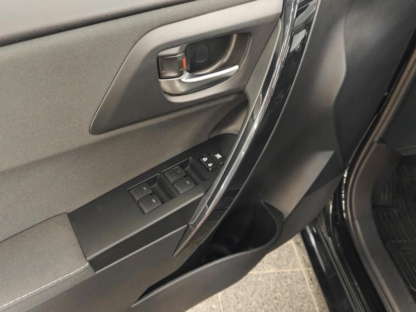 TOYOTA Auris 2019