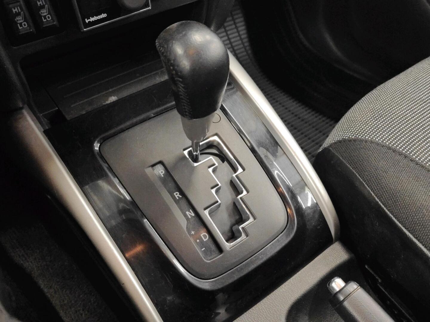 MITSUBISHI L200 2018