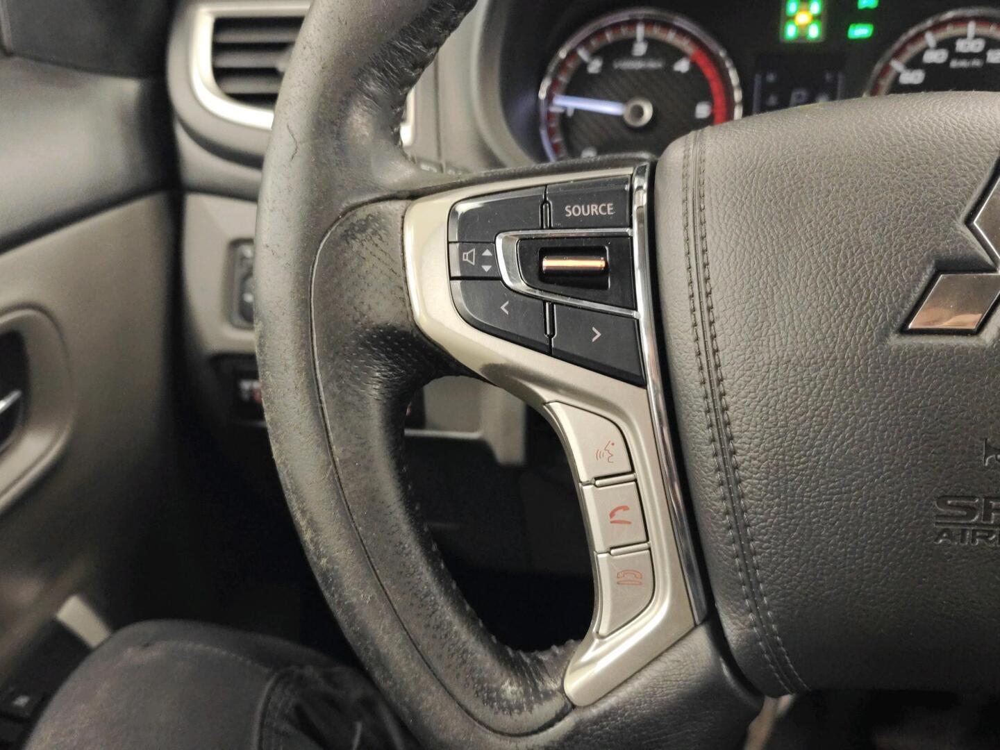 MITSUBISHI L200 2018