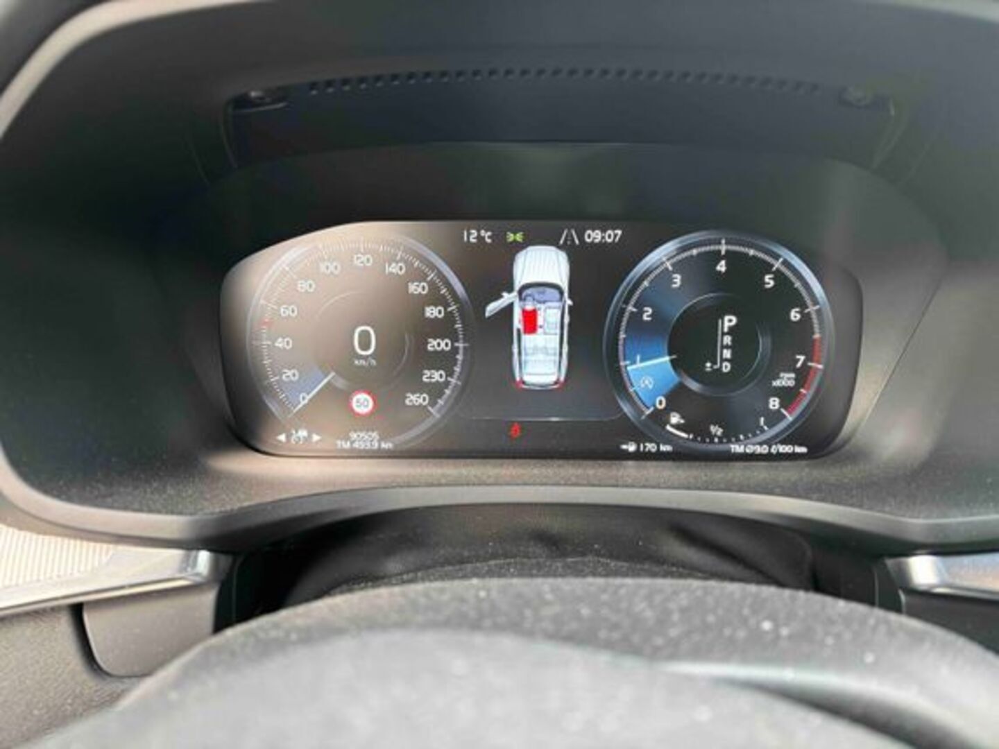 VOLVO V60 2020