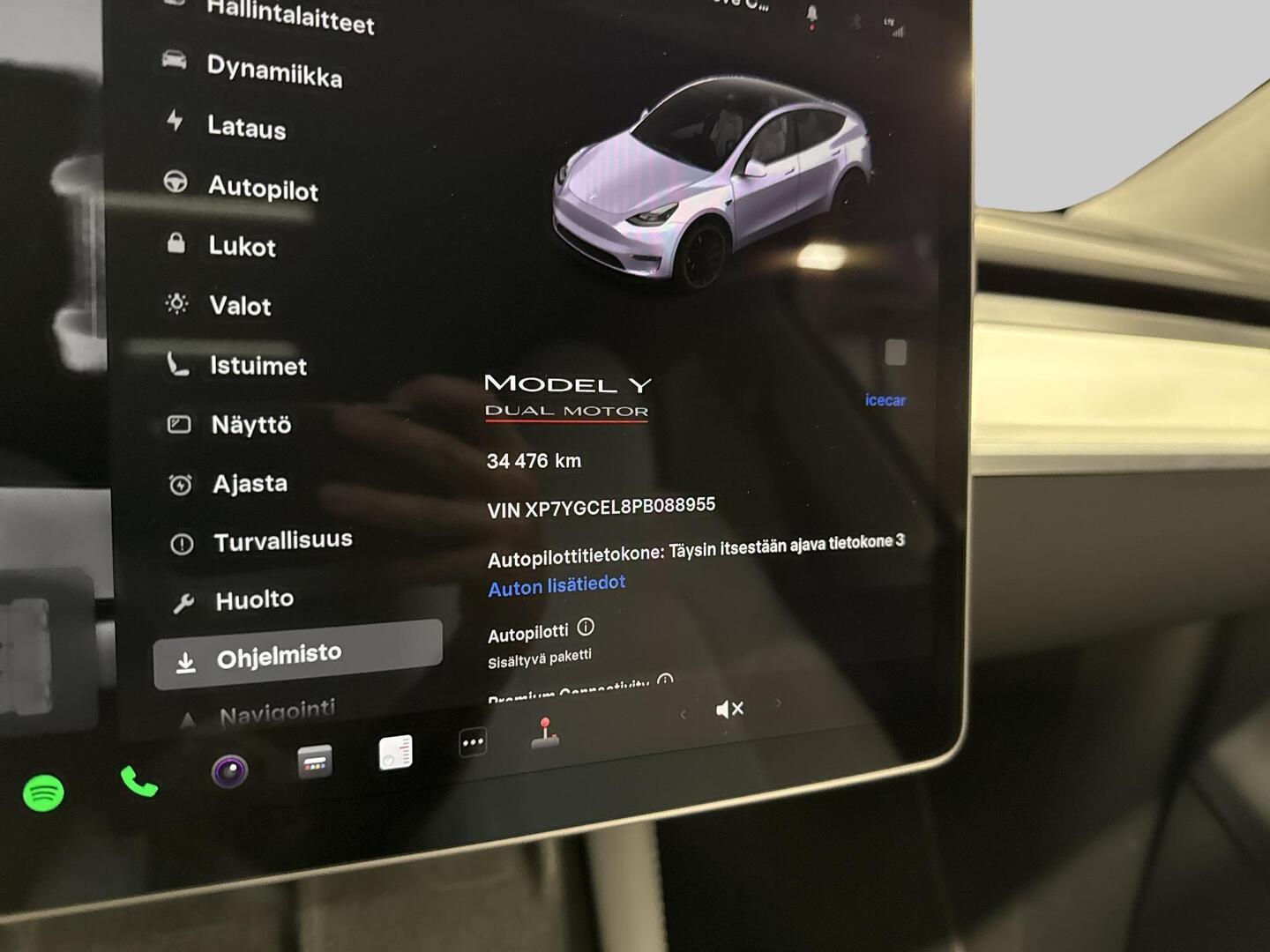 TESLA MODEL Y 2023