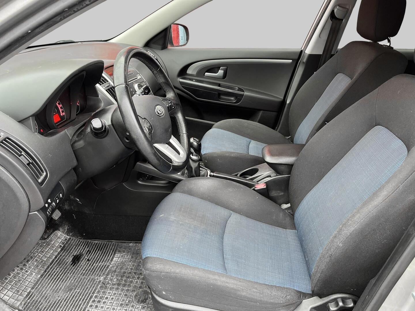 KIA cee'd 2012