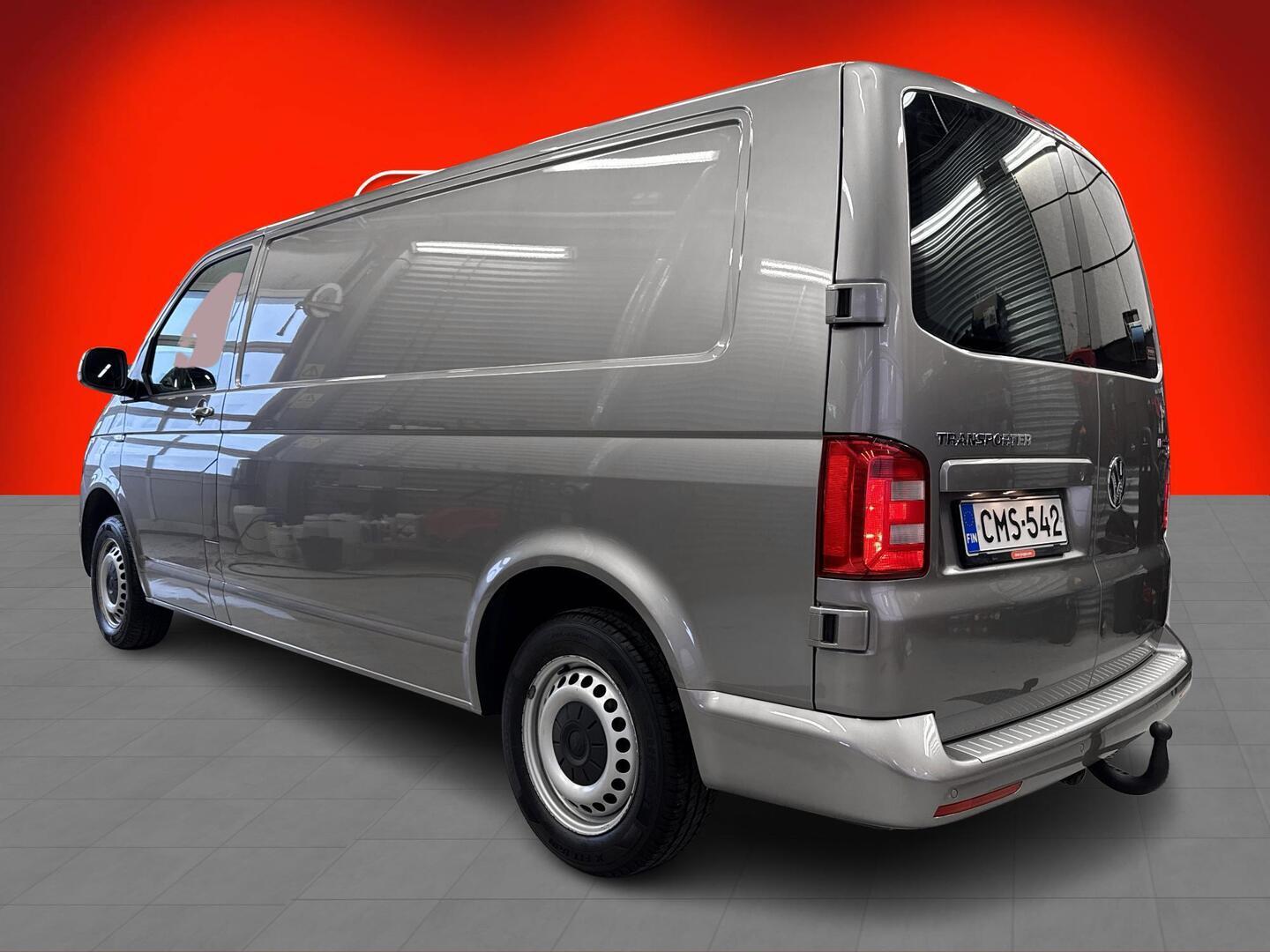 VOLKSWAGEN Transporter 2019