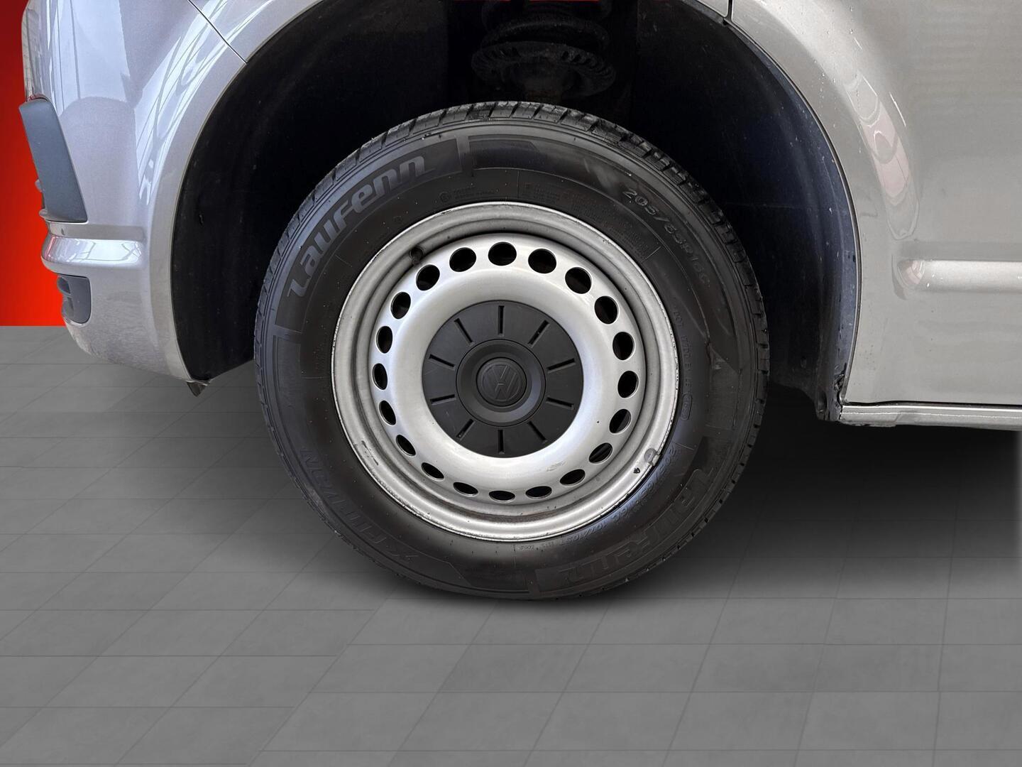 VOLKSWAGEN Transporter 2019