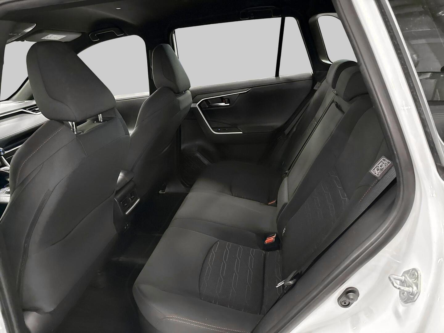 TOYOTA RAV4 PLUG-IN 2020