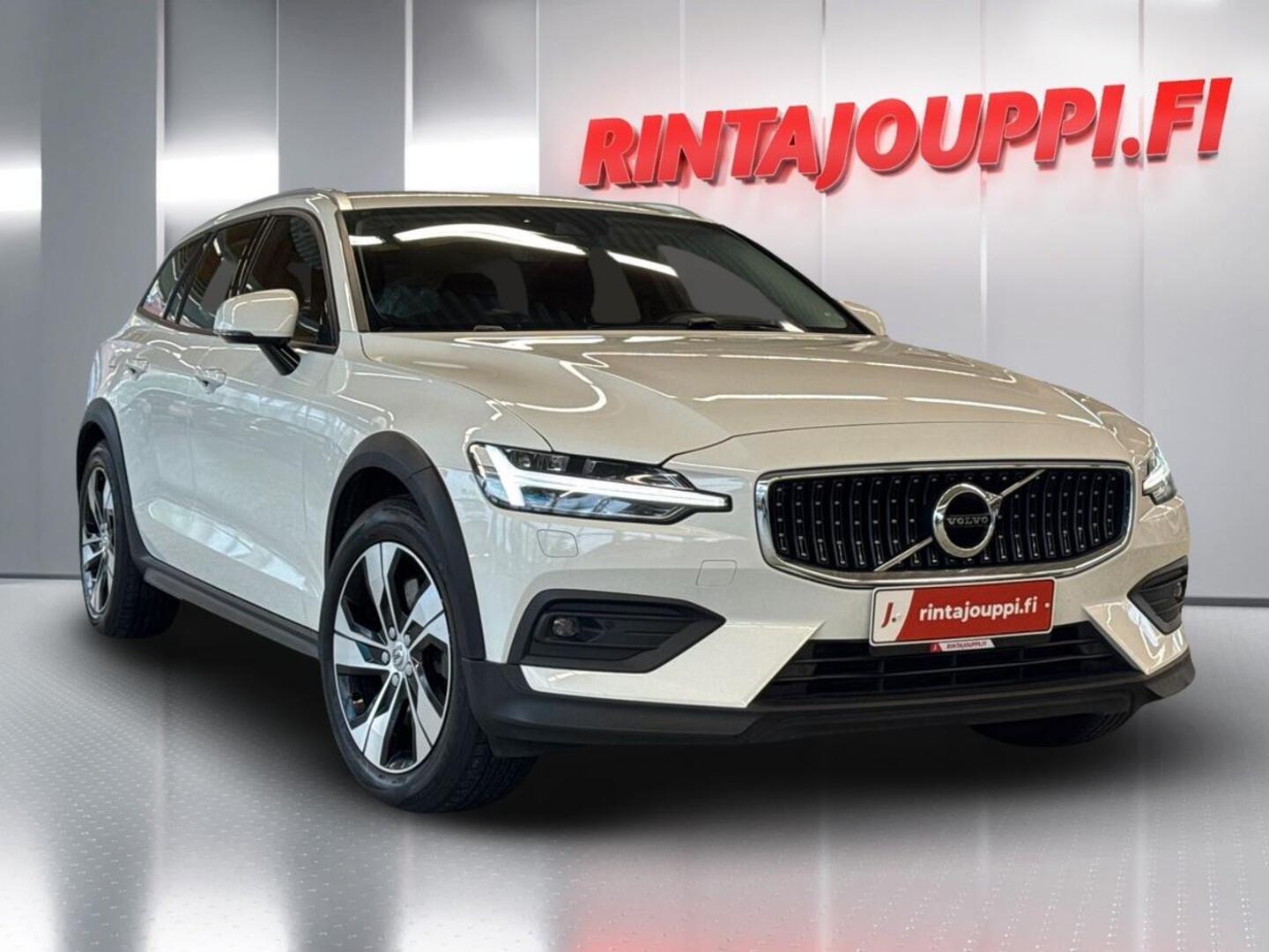 VOLVO V60 Cross Country 2020