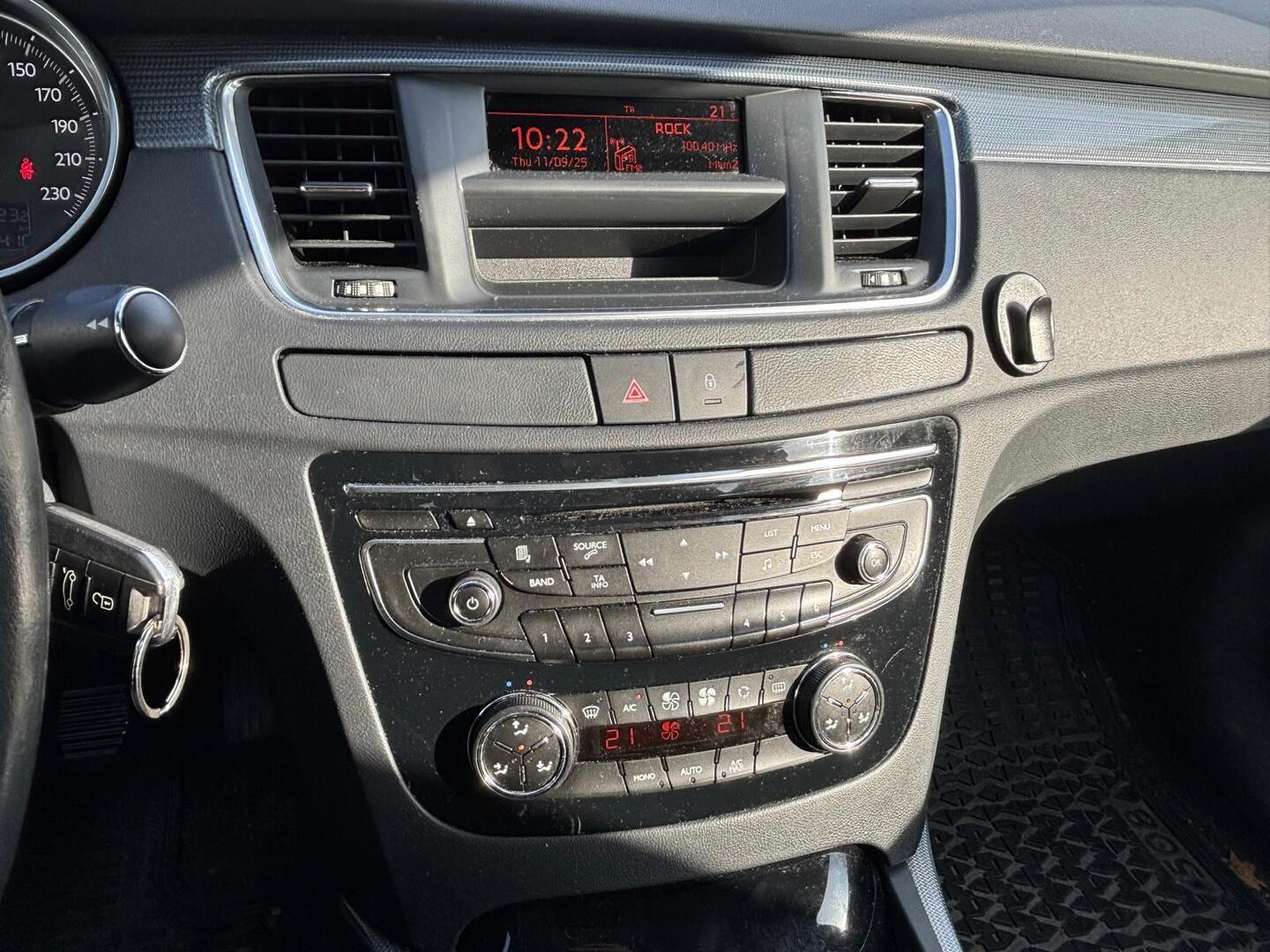PEUGEOT 508 2011