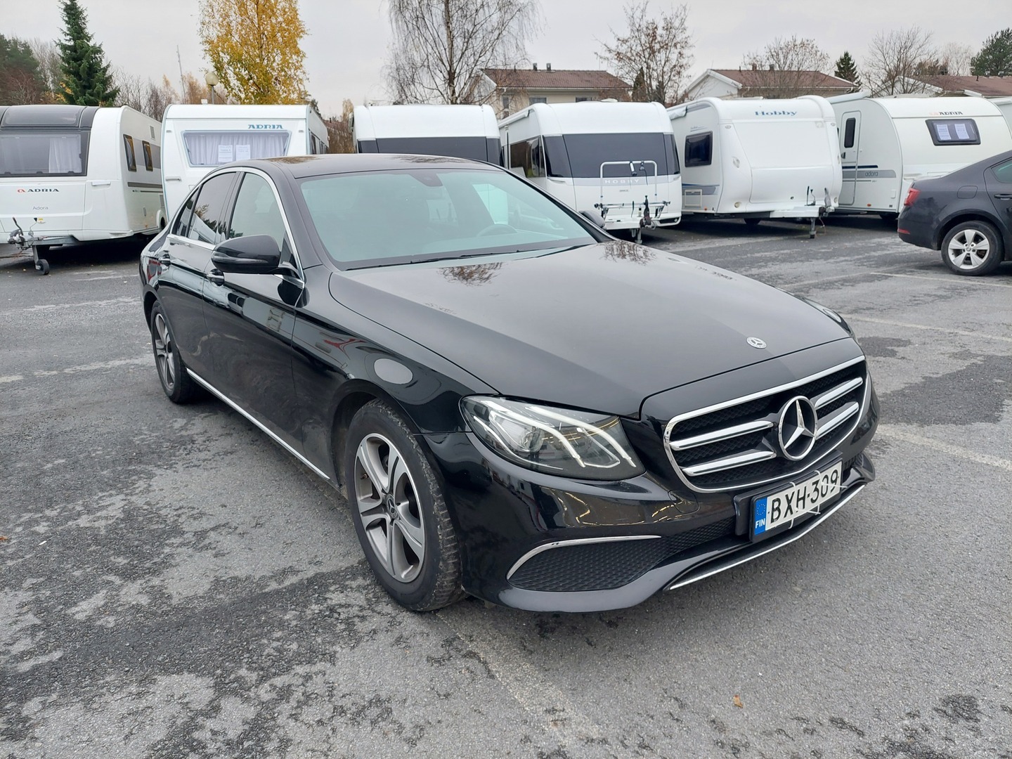 MERCEDES-BENZ E 2019