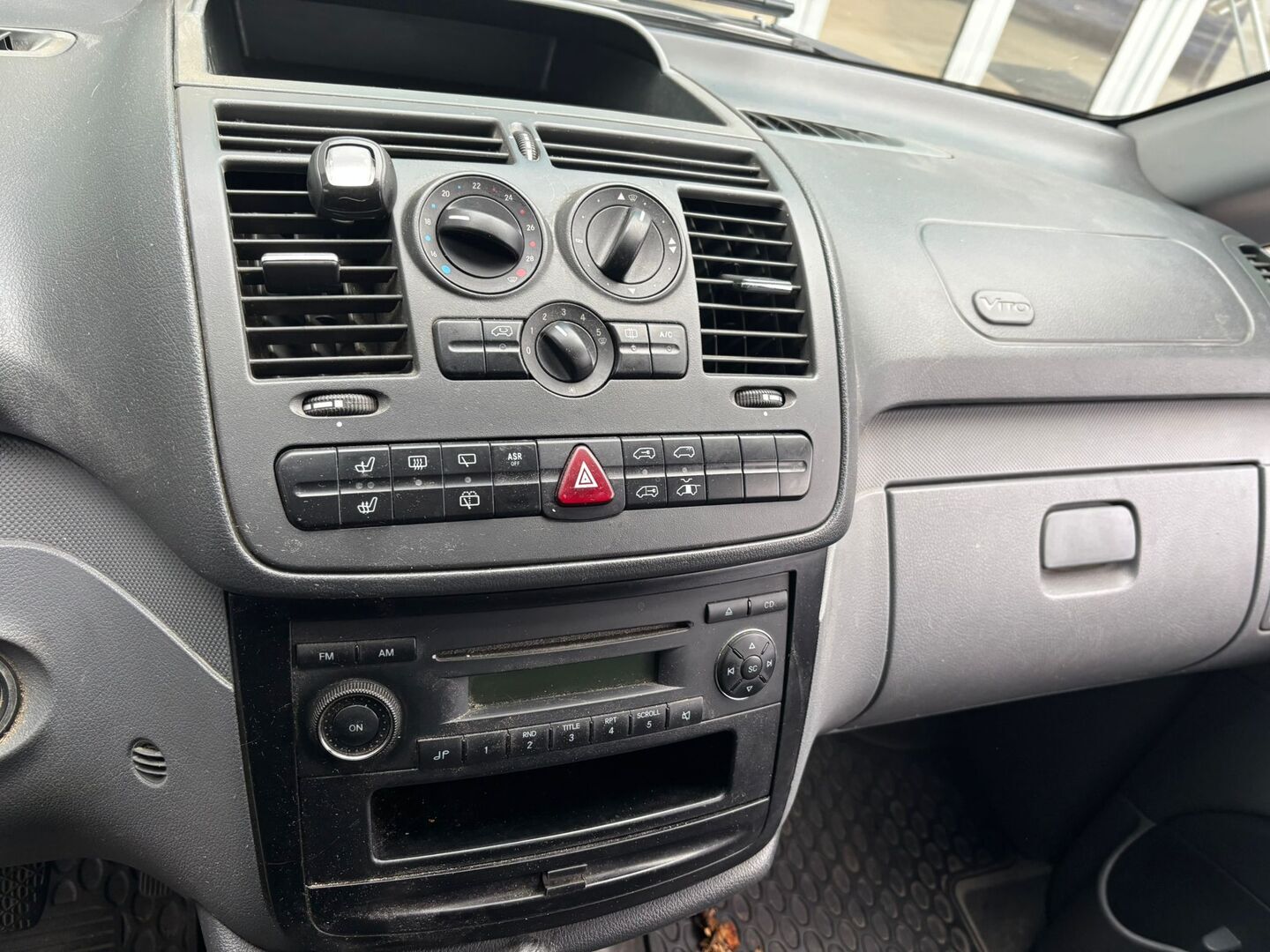 MERCEDES-BENZ Vito 2010