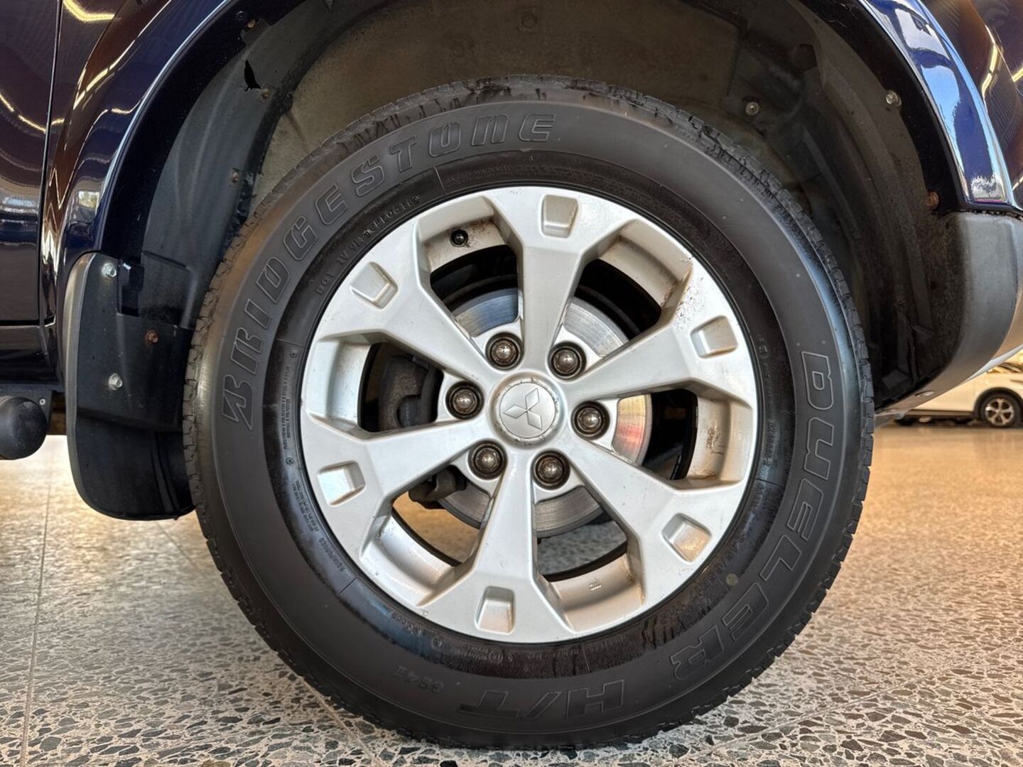 MITSUBISHI L200 2012