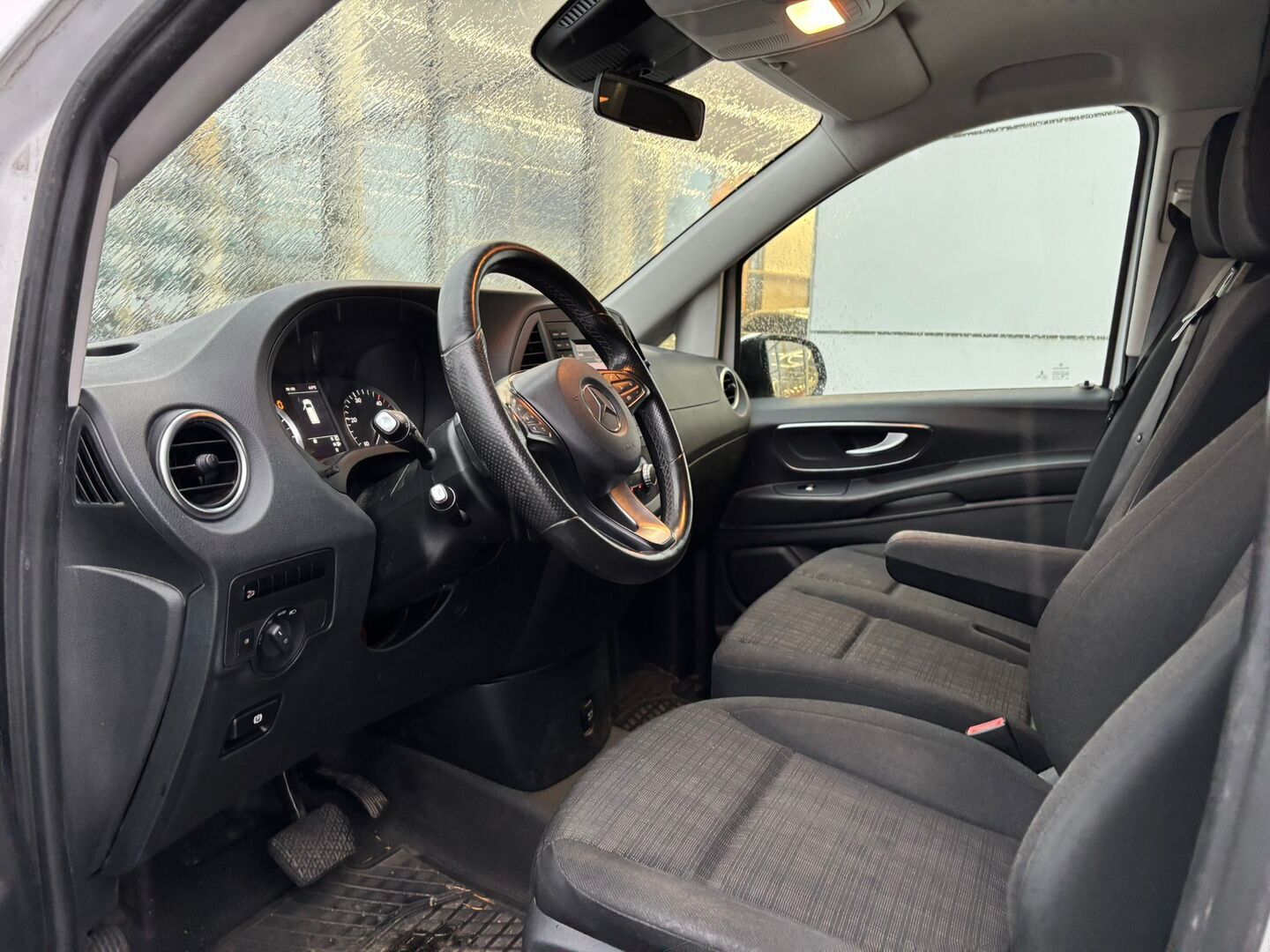 MERCEDES-BENZ Vito 2016