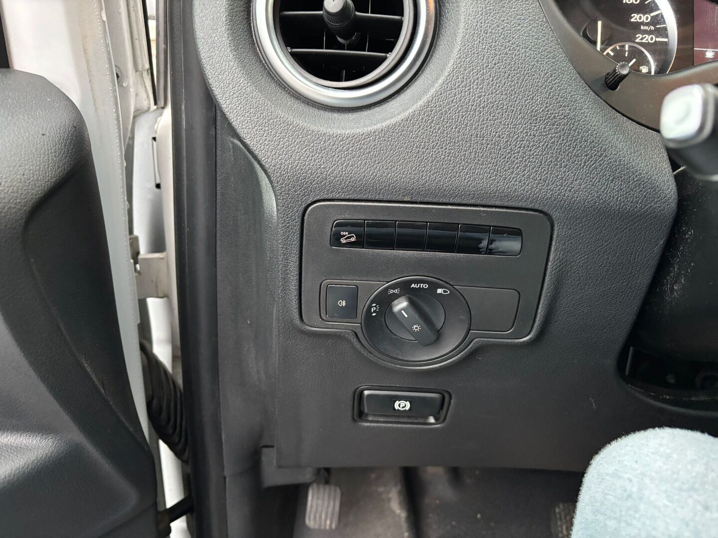 MERCEDES-BENZ Vito 2016