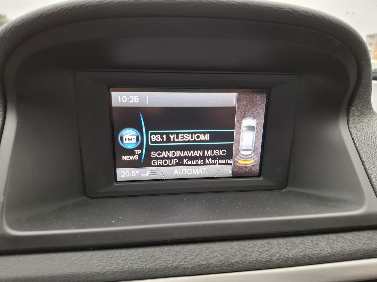 VOLVO V70 2013