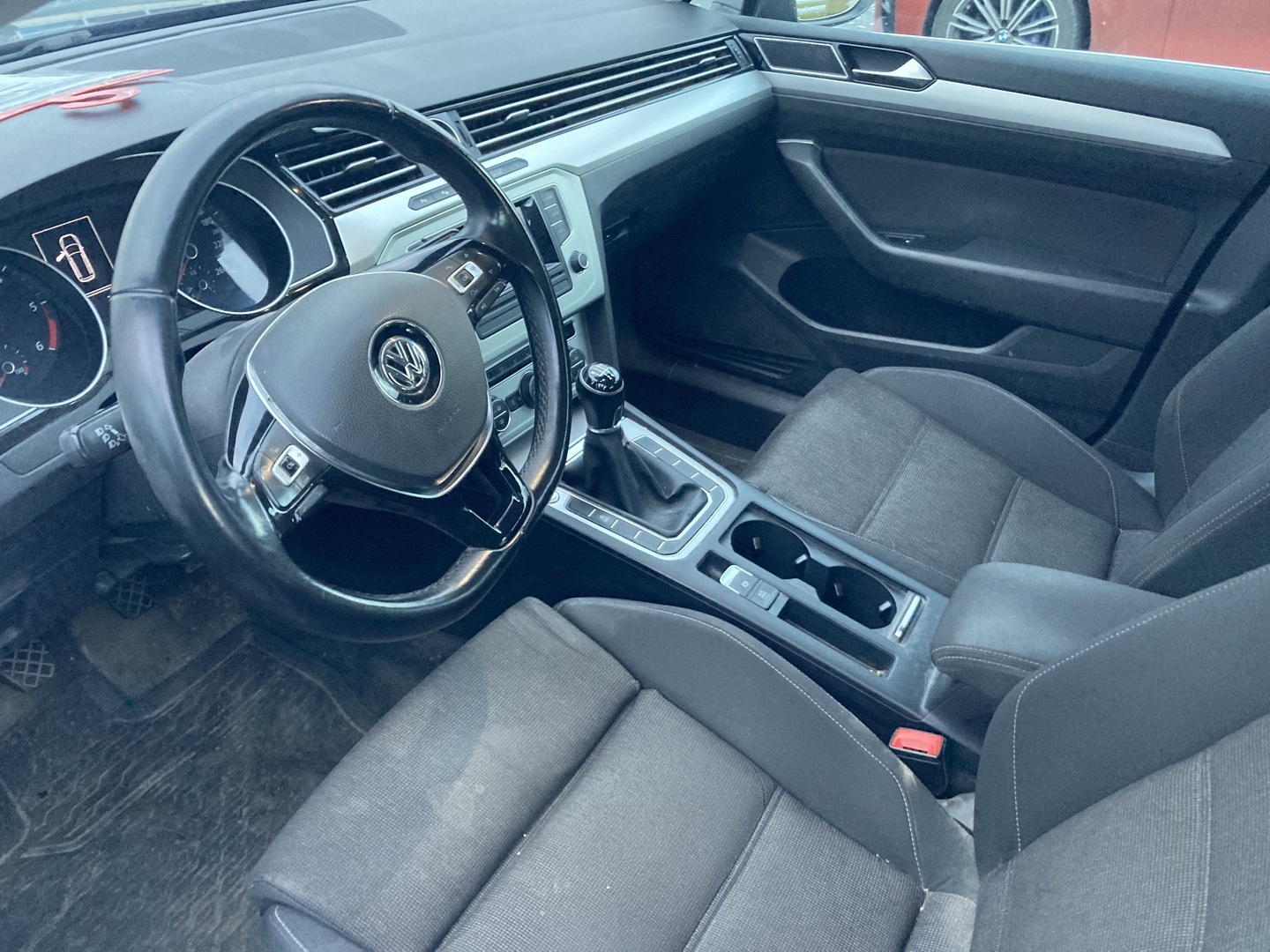 VOLKSWAGEN Passat 2016