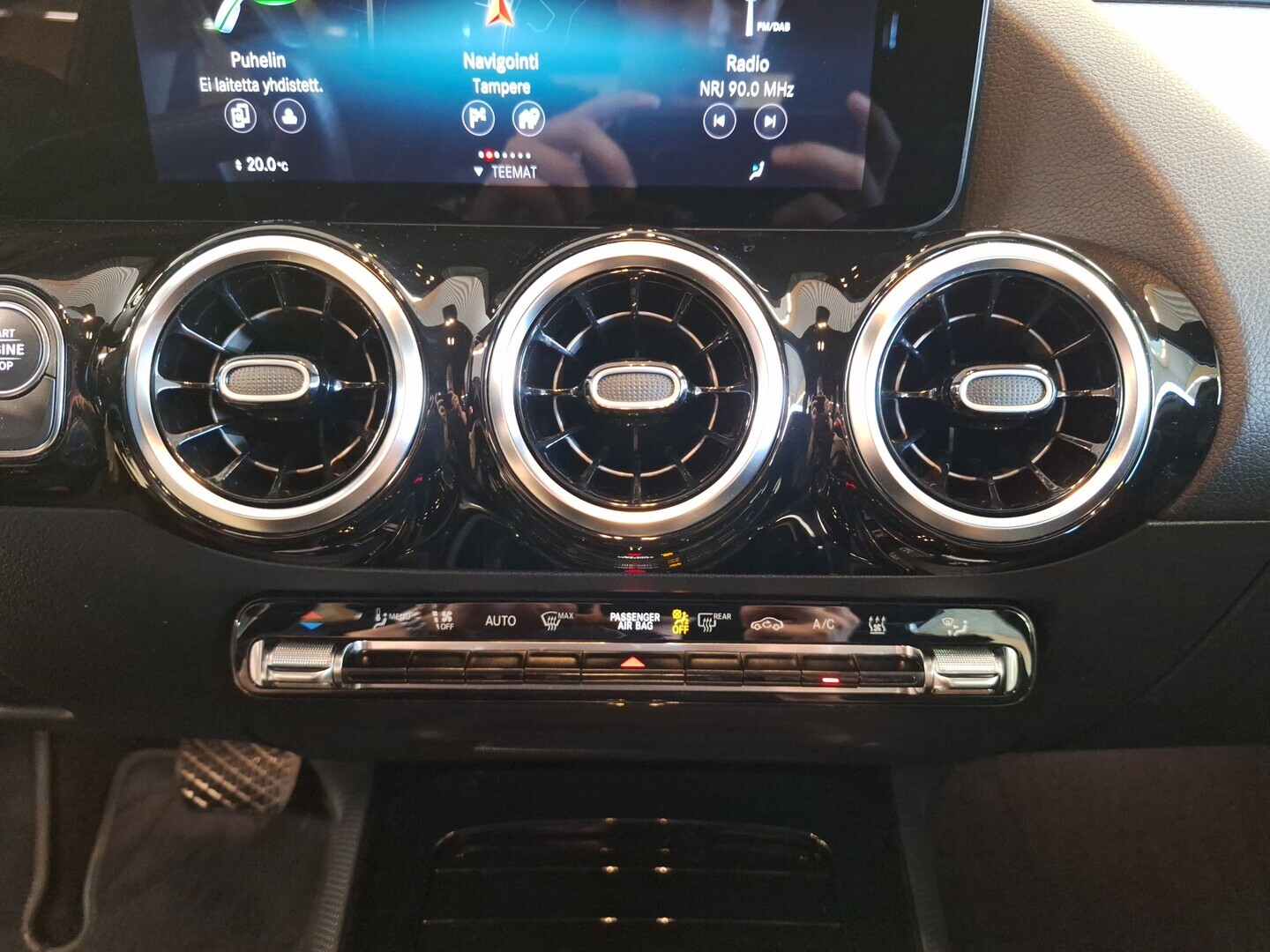 MERCEDES-BENZ B 2020