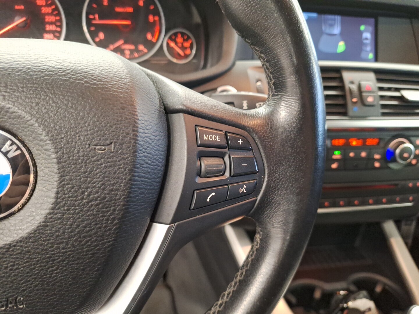 BMW X3 2011