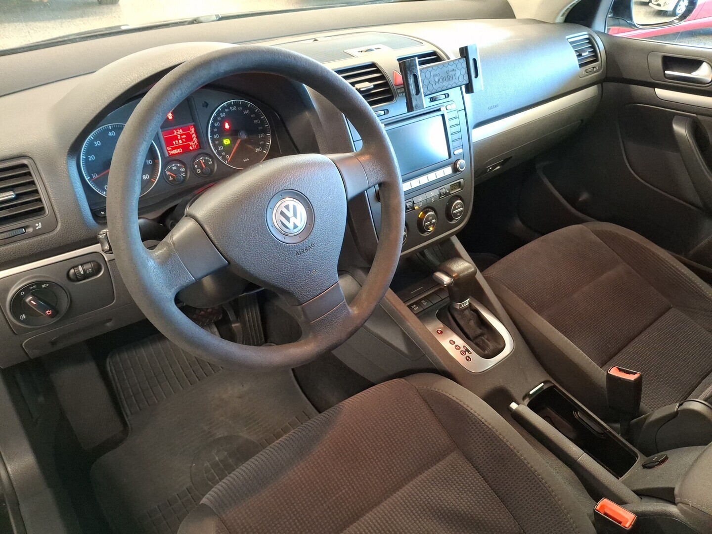 VOLKSWAGEN Golf 2008