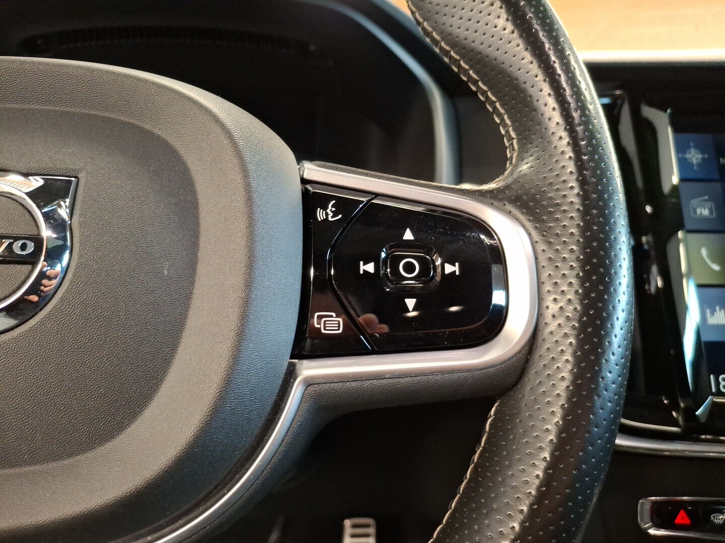 VOLVO S90 2018
