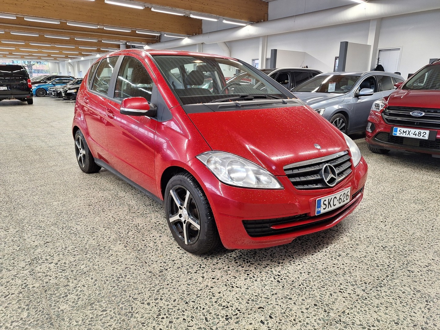 MERCEDES-BENZ A 2010