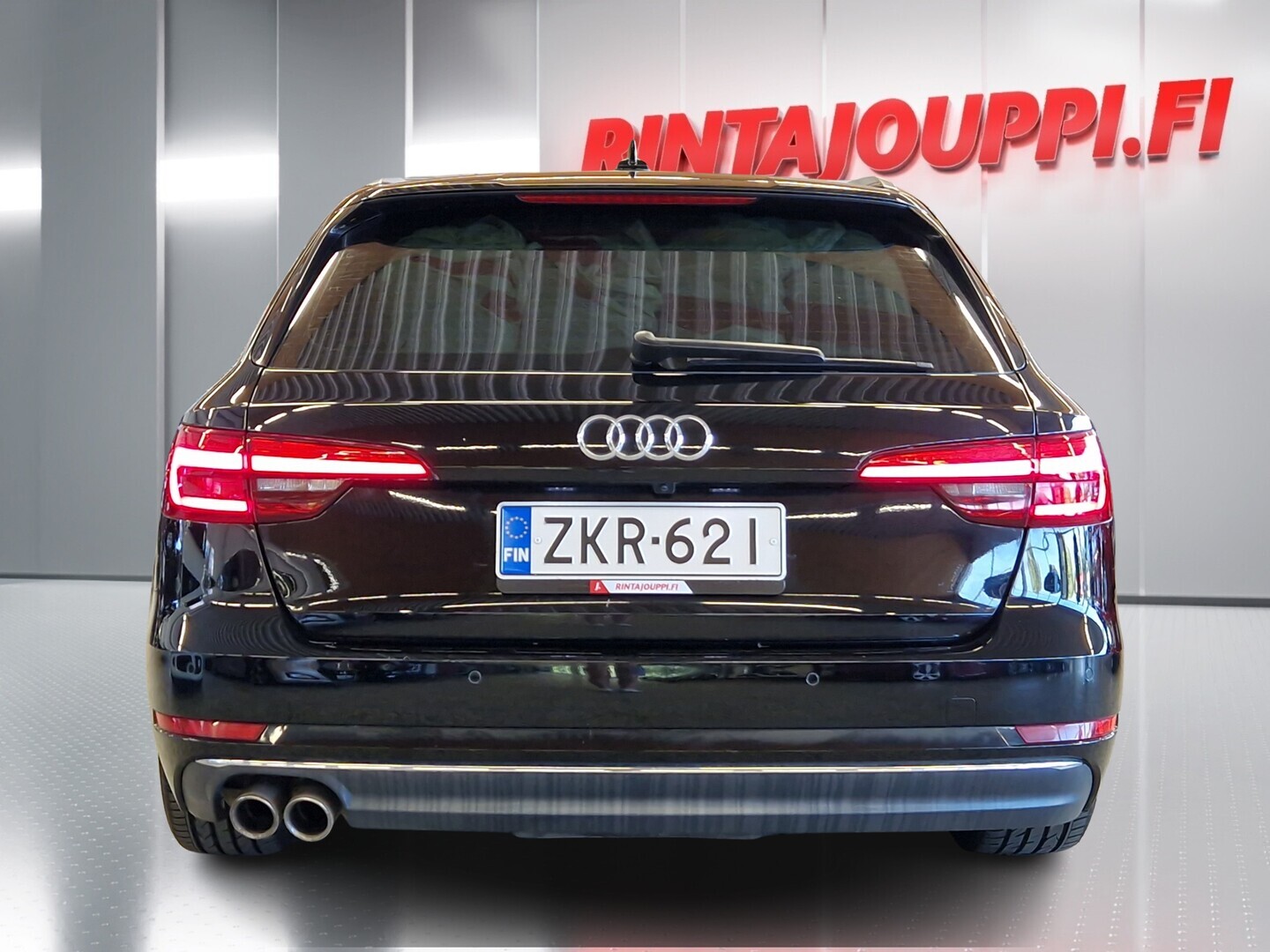 AUDI A4 2016