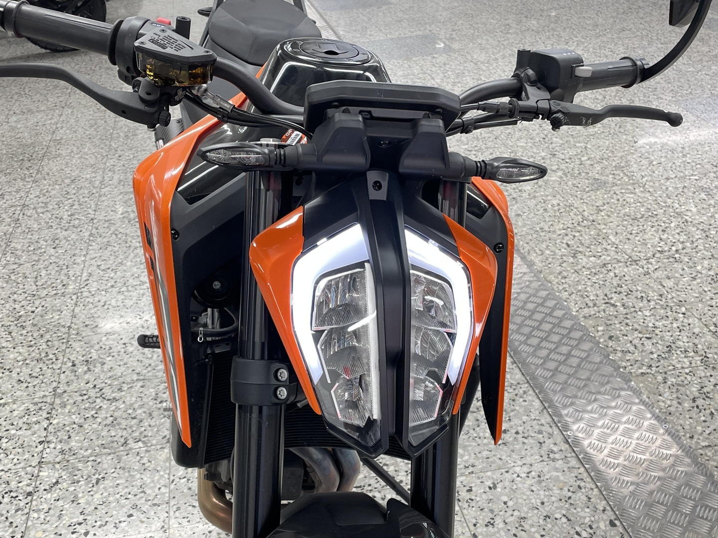 KTM 790 2023