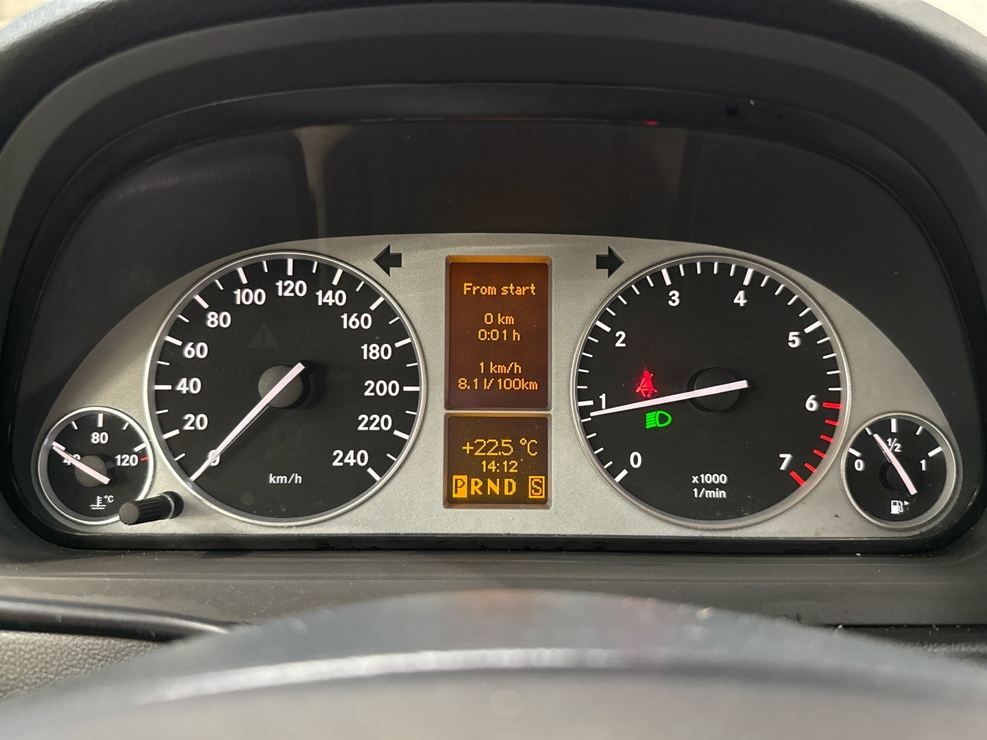 MERCEDES-BENZ B 2009