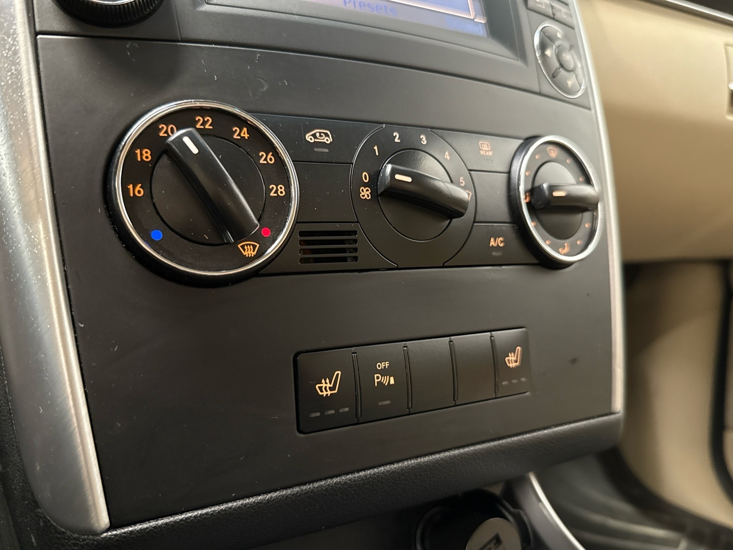 MERCEDES-BENZ B 2009