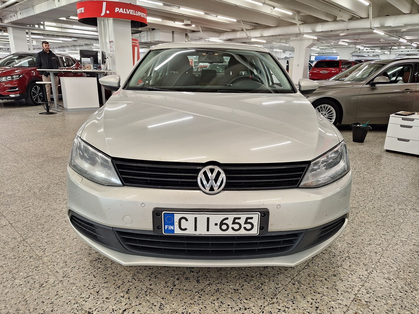 VOLKSWAGEN Jetta 2011
